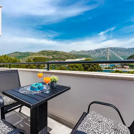 Paladium Exclusive Apartman *